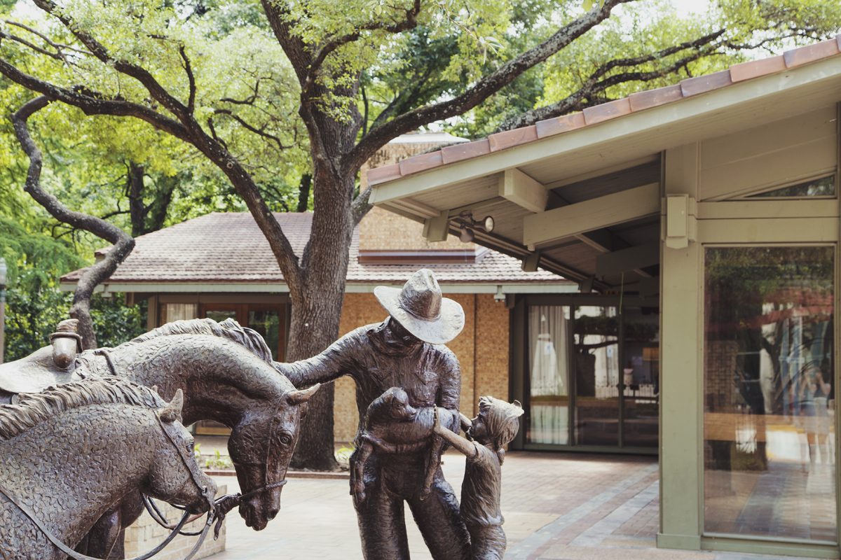 Photo courtesy of the Ex-Students Association of The University of Texas. Its original publication can be found here: https://www.texasexes.org/about-us/alumni-center